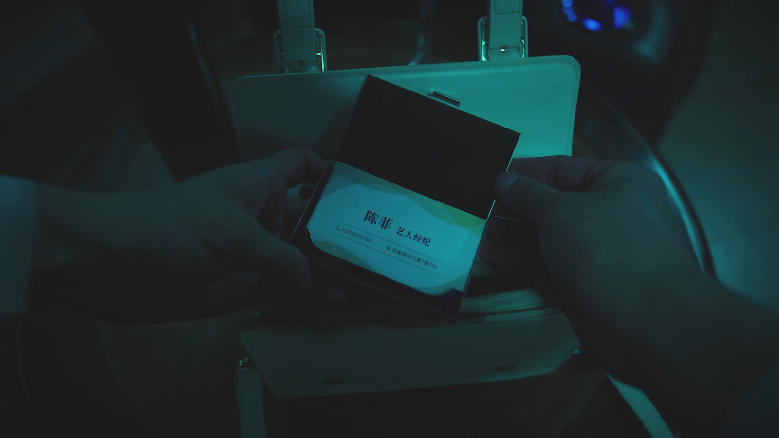 《背后》动态真人恐怖游戏登录steam 8月1日发售