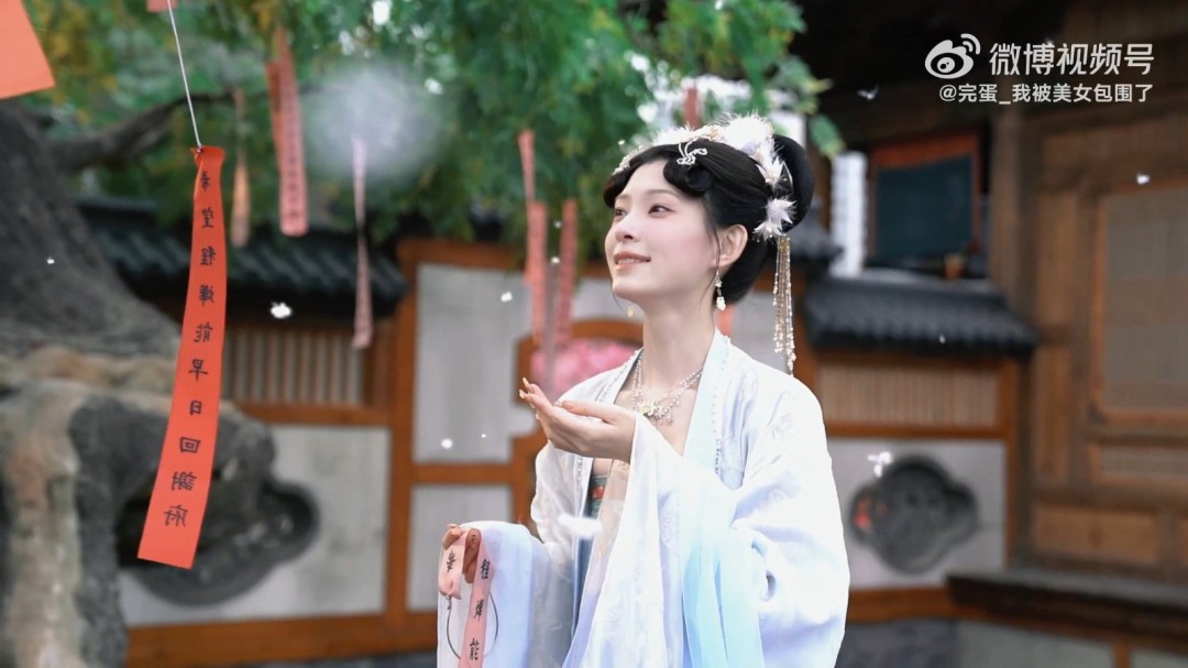 恋爱游戏《完蛋!我被美女包围了2》花絮公布