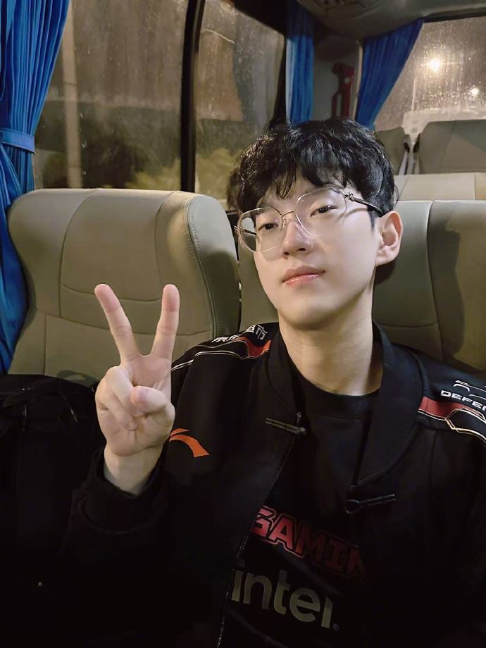 EDG与前中单Scout合同纠纷二审终审：被判赔3341万